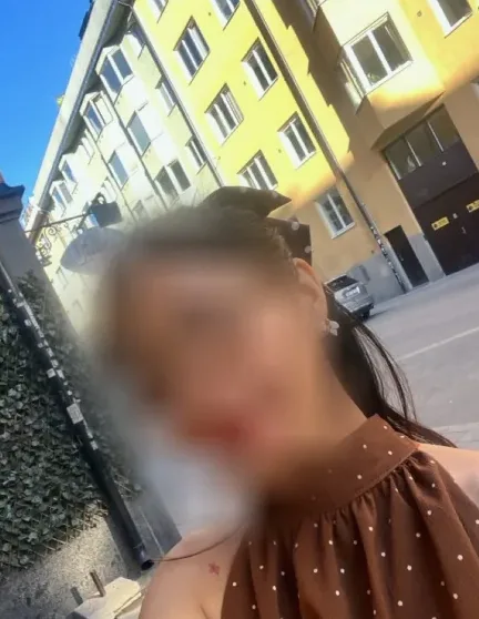 Barbara, 26