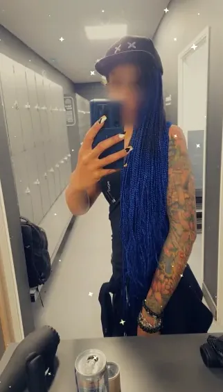 Daniela, 34