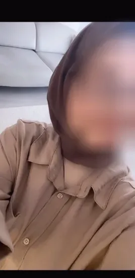 Esra, 32