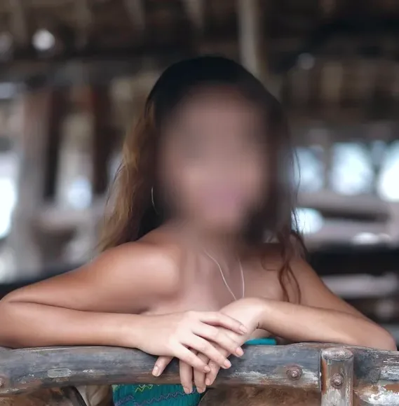 Katarina, 35