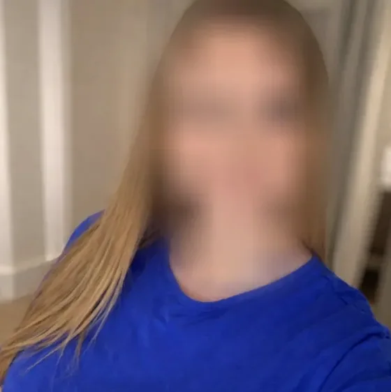Katrin, 39