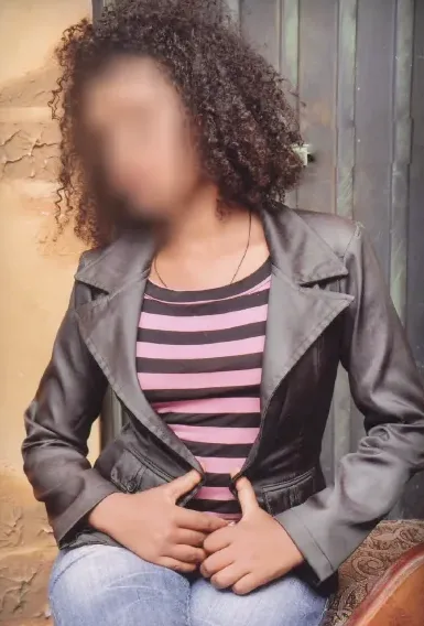 Marie, 24