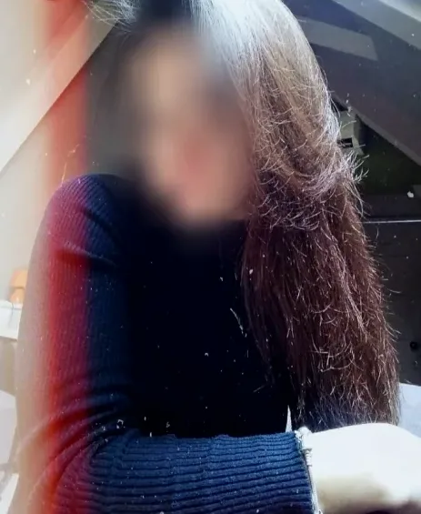 Renate, 35